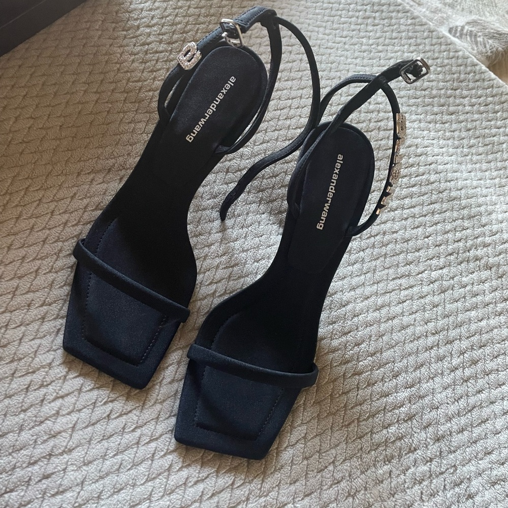 Alexander Wang Julie Logo Heels